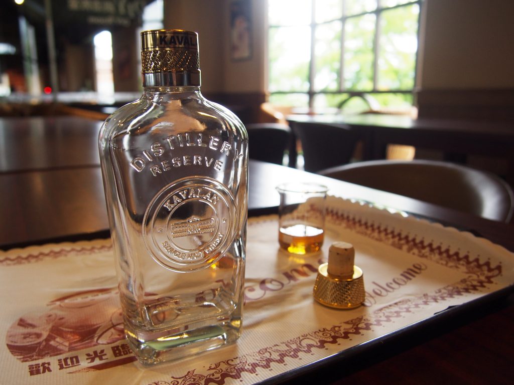 宜蘭で台湾ウイスキーのブレンディング体験♪ 世界が認めたKAVALANの蒸溜所「金車噶瑪蘭威士忌酒廠」