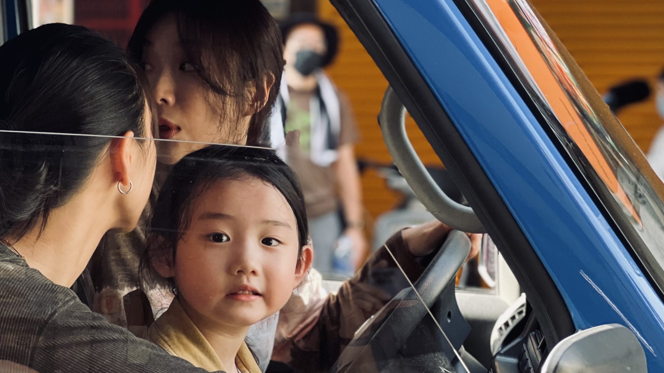 台北の夜市は、子ども時代の記憶そのもの。映画『左利きの少女』ツォウ・シーチン監督インタビュー